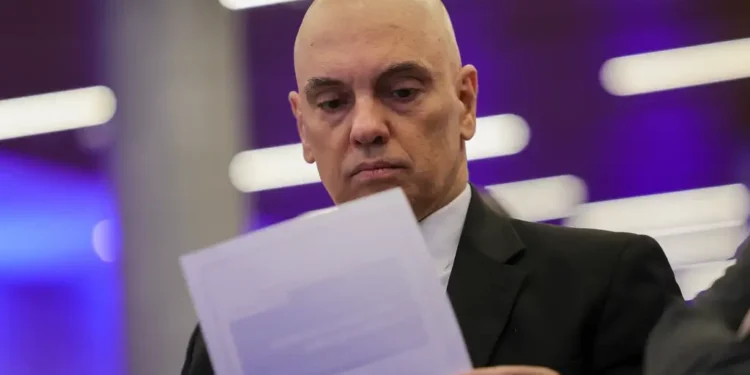 Moraes recusa pedido da CGU de acesso às provas usadas para indiciar Bolsonaro