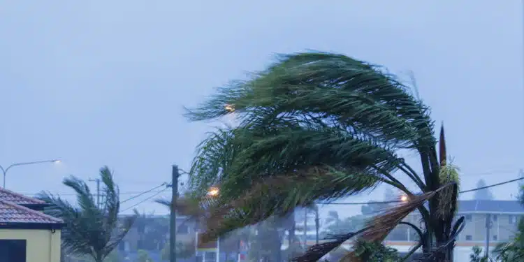 ALERTA: ciclone extratropical se aproxima do Brasil; veja previsão