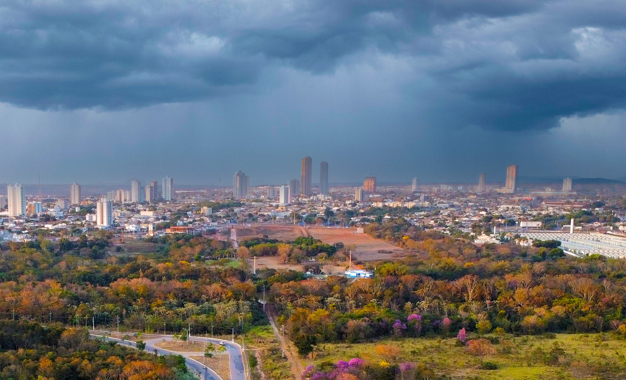 Semana chuvosa e de temperaturas amenas em Rondonópolis