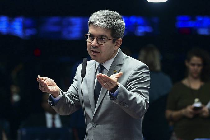 Golpe da Esquerda? Mudança nas Regras do Senado Visam Beneficiar Candidatos Governistas