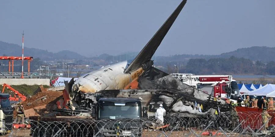 Acidente aéreo com 181 a bordo deixou 179 mortos na Coreia do Sul; 2 sobreviveram