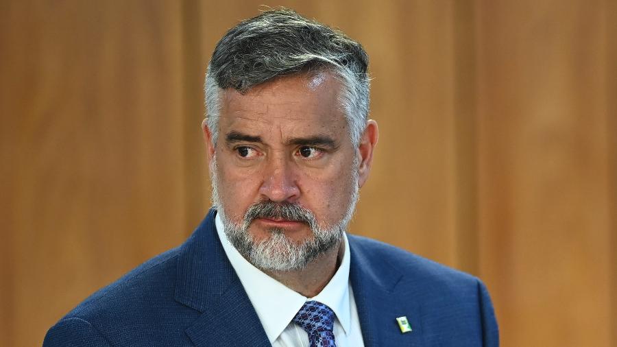 Lula demite Pimenta e marqueteiro Sidônio assumirá Secom do Planalto