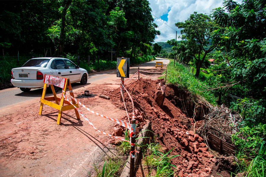 Efeitos das chuvas levam município a decretar situação de emergência