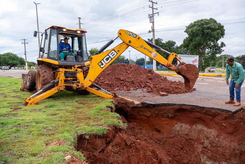 Rondonópolis | Sinfra inicia trabalhos para resolver problema de erosão