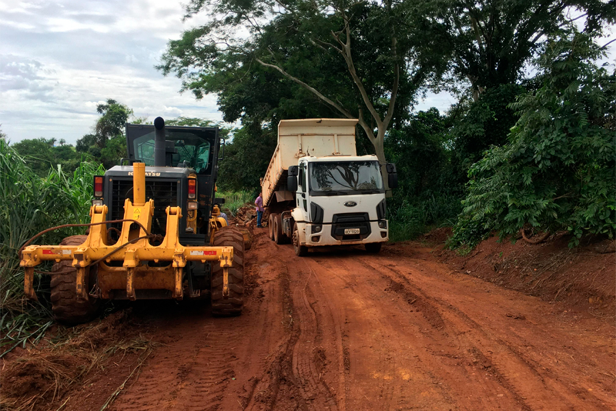 Rondonópolis | Município realiza manutenção de estradas e pontes na zona rural