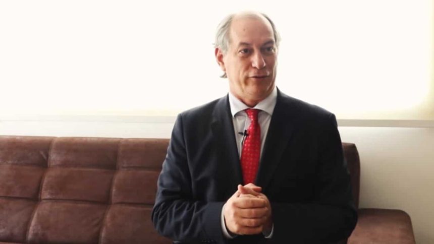 ciro-gomes-se-filia-ao-psdb-com-presenca-e-apoio-de-personalidades-da-direita-bolsonarista