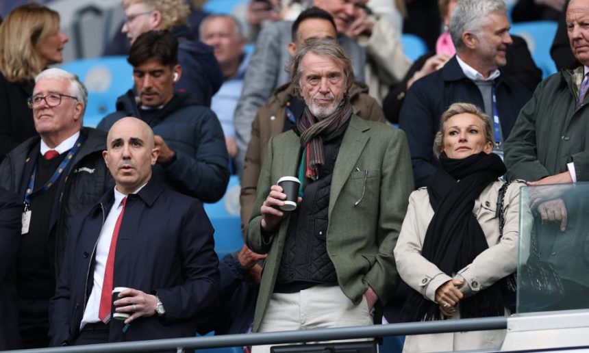 manchester-united-tem-reuniao-com-premier-league-por-motivo-curioso