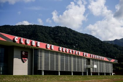 ex-flamengo-enfrenta-momento-delicado-na-europa