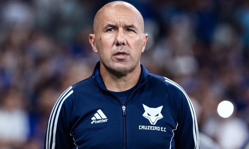 cruzeiro-perde-mais-um-jogador-por-grave-lesao-e-nao-joga-mais-em-2025
