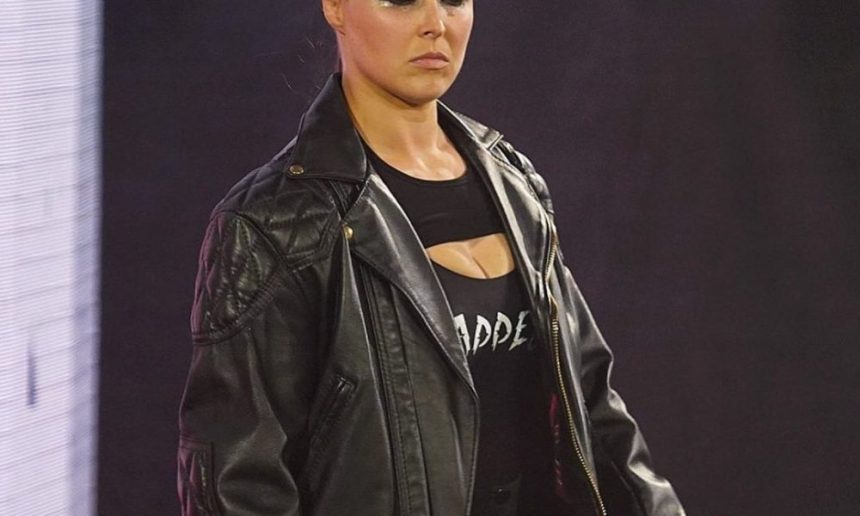 ronda-rousey-critica-fas-de-mma:-“quando-voce-nao-esta-no-topo,-nao-serve-mais”