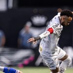 leitura-labial-aponta-discussao-entre-neymar-e-daronco;-veja