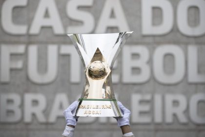 com-seis-rodadas-restantes,-numeros-mostram-clubes-favoritos-e-ameacados-no-brasileirao