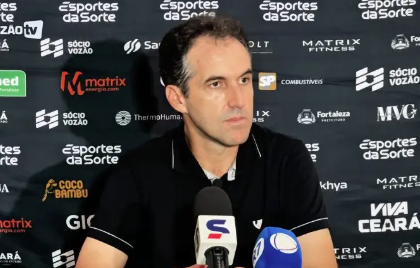 conde-comemora-vitoria-contra-o-corinthians-e-mira-garantir-permanencia-na-proxima-rodada