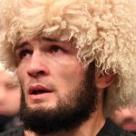 khabib-abre-o-jogo-sobre-decisao-de-se-aposentar-do-mma:-“nao-foi-facil”