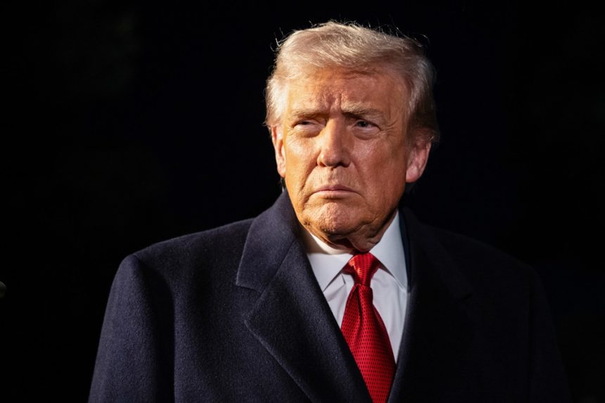 trump-diz-nao-saber-de-onde-virao-recursos-para-pagar-bonus-a-controladores-de-voo