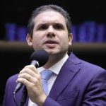 derrite-ganha-aval-total-de-hugo-motta-para-comandar-marco-legal-contra-o-crime