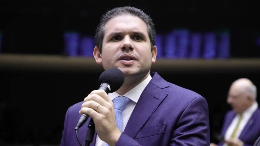derrite-ganha-aval-total-de-hugo-motta-para-comandar-marco-legal-contra-o-crime