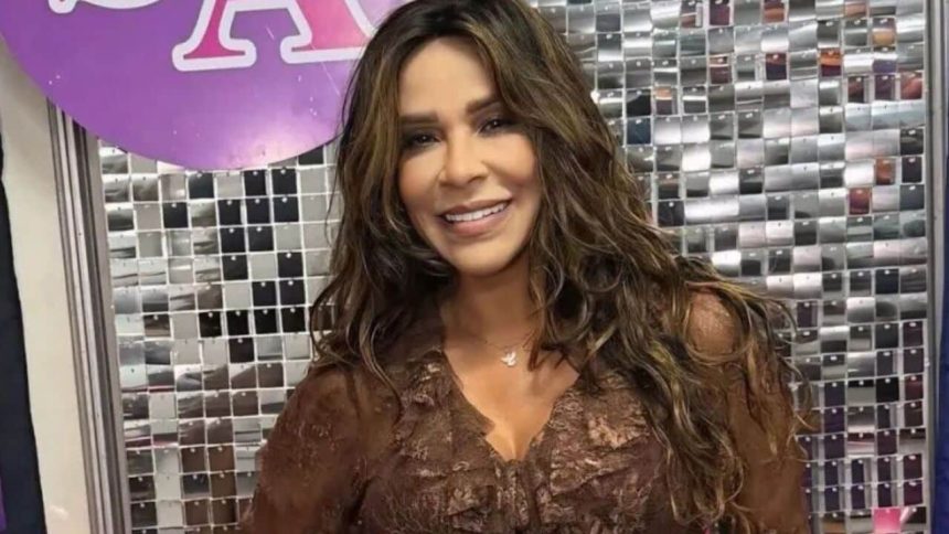 cantora-silvania-aquino-se-pronuncia-apos-saida-da-banda-calcinha-preta