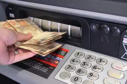 renda-fixa-com-selic-a-15%:-quanto-rendem-r$-100-mil-investidos-hoje?