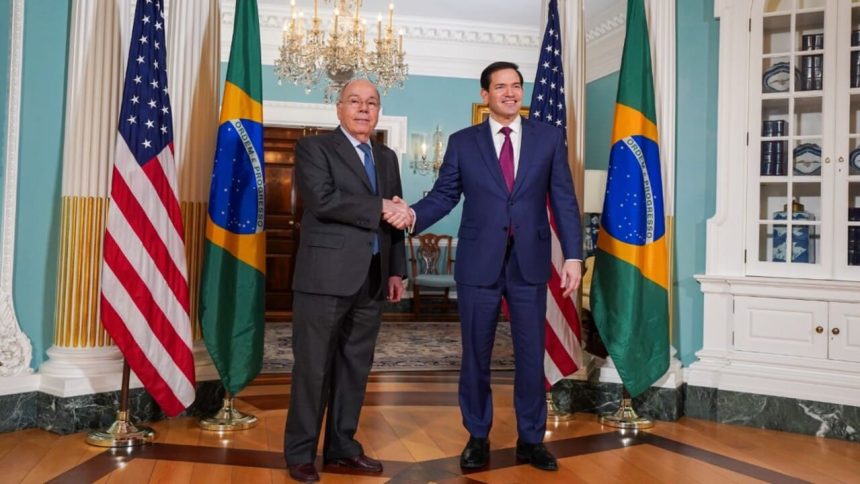 reuniao-entre-eua-e-brasil-sobre-tarifaco-acaba-sem-avanco-e-acende-alerta-no-mercado