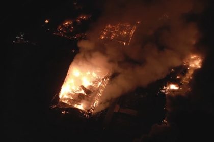 video:-explosao-na-argentina-deixa-22-pessoas-feridas;-chamas-chegam-a-20-metros