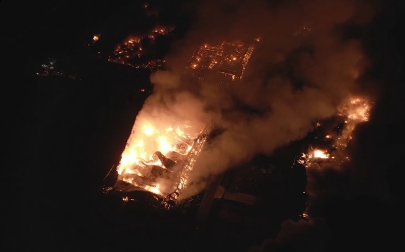 video:-explosao-na-argentina-deixa-22-pessoas-feridas;-chamas-chegam-a-20-metros