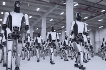 video:-chinesa-entrega-“exercito-de-robos”-que-vao-trabalhar-24-horas-por-dia