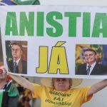 flavio-bolsonaro-diz-que-eleicao-sem-bolsonaro-e-golpe