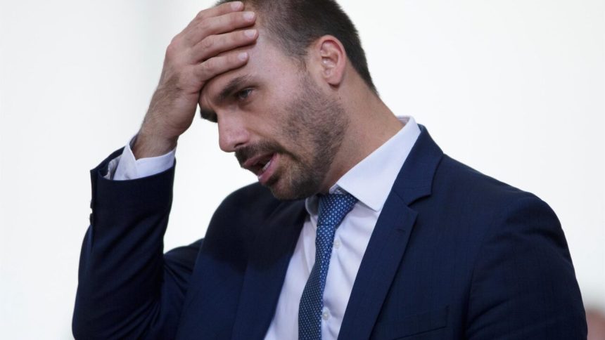 eduardo-bolsonaro-enfrenta-nova-fase-juridica-apos-decisao-do-stf-que-o-tornou-reu