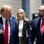 conselheiro-de-trump-jason-miller-critica-moraes-e-faz-alerta-a-aliados-de-bolsonaro