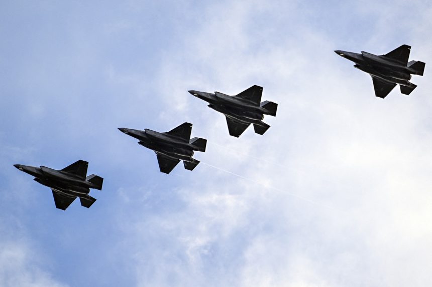 trump-diz-que-eua-planejam-vender-cacas-f-35-para-a-arabia-saudita