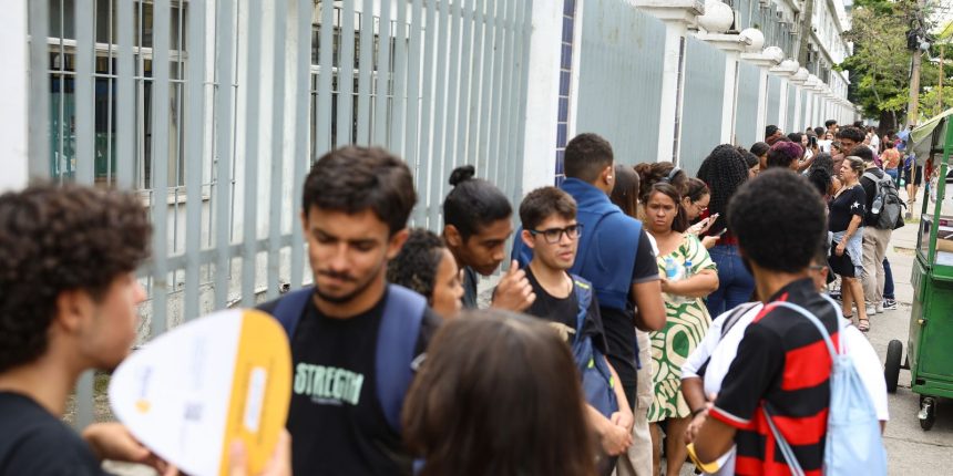 enem:-candidatos-ja-podem-acessar-cartoes-de-inscricao-no-para