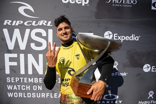 gabriel-medina-esta-confirmado-na-wsl-para-2026
