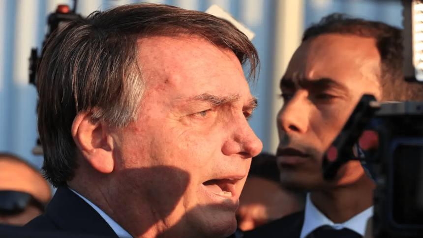 bomba:-moraes-diz-que-bolsonaro-tentou-violar-tornozeleira-eletronica-para-tentar-fuga