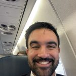 mamdani,-prefeito-eleito-de-ny,-posta-foto-sorrindo-a-caminho-de-encontro-com-trump