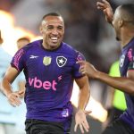 botafogo-vence-o-gremio-em-jogo-movimentado-e-garante-vaga-na-proxima-conmebol-libertadores