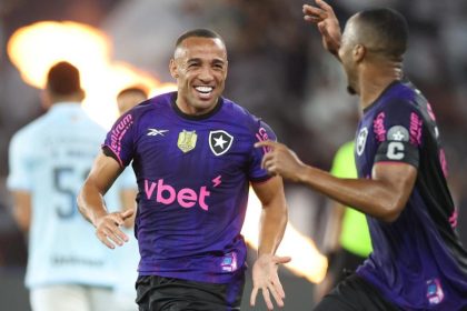 botafogo-vence-o-gremio-em-jogo-movimentado-e-garante-vaga-na-proxima-conmebol-libertadores