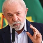 “todo-mundo-sabe-o-que-ele-fez”,-diz-lula-sobre-prisao-de-bolsonaro