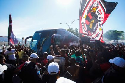 veja-o-dia-em-que-o-flamengo-embarca-rumo-a-jornada-no-monumental
