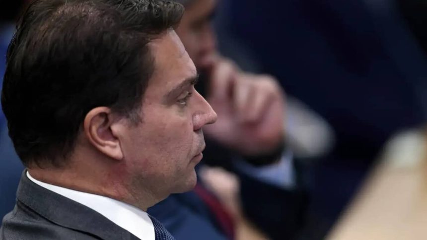 alexandre-ramagem-diz-contar-com-apoio-de-trump-nos-eua-apos-condenacao-no-stf