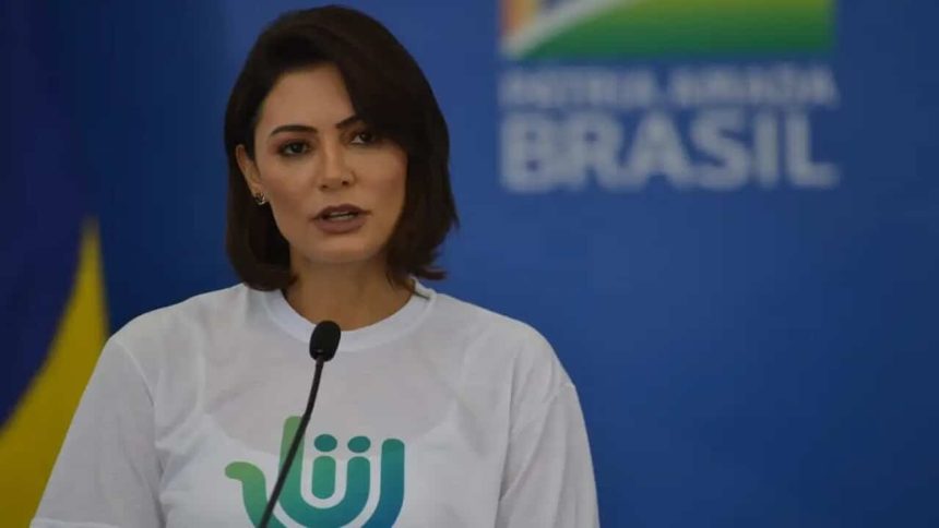 michelle-e-jair-renan-visitam-bolsonaro-na-pf