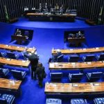 nova-articulacao-no-senado-volta-a-colocar-pec-do-fim-da-reeleicao-no-centro-do-debate