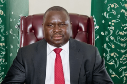 politico-chamado-adolf-hitler-deve-ser-reeleito-em-distrito-rural-da-namibia