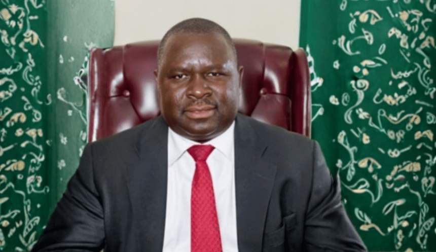 politico-chamado-adolf-hitler-deve-ser-reeleito-em-distrito-rural-da-namibia