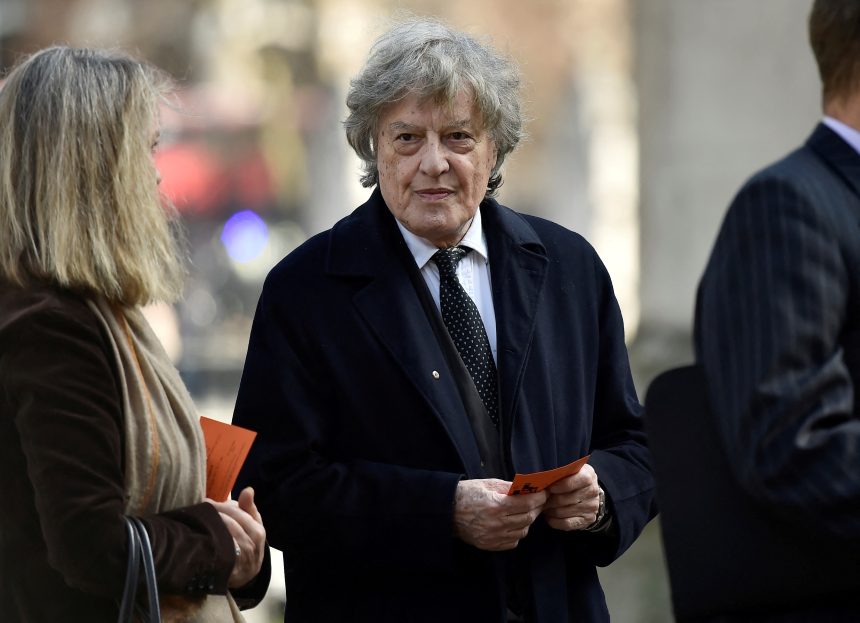 morre-tom-stoppard,-vencedor-de-um-oscar-e-5-premios-tony,-aos-88-anos