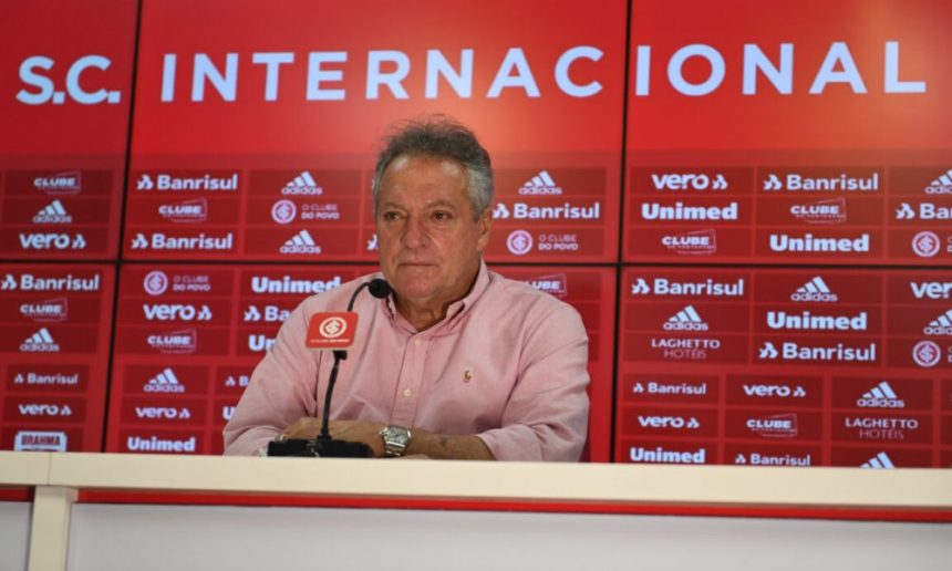 internacional-anuncia-a-volta-de-abel-braga