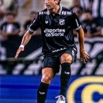 ceara-sai-na-frente,-mas-gol-contra-garante-empate-com-o-cruzeiro