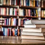 educacao-financeira:-12-livros-de-investimento-que-simplificam-o-mercado