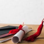 nova-regra-veta-faculdades-de-emitirem-diploma-de-pos-graduacao-para-cursinhos-on-line