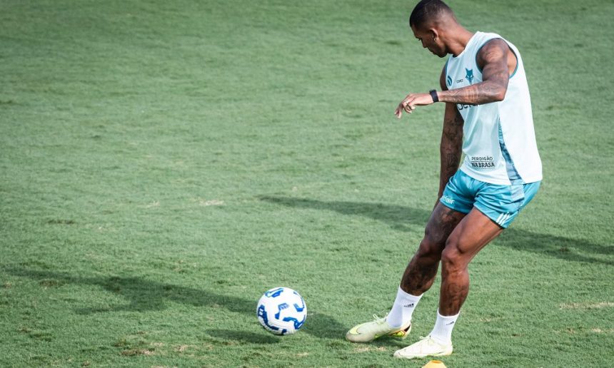 com-foco-na-copa-do-brasil,-cruzeiro-fecha-brasileirao-neste-domingo-(07),-contra-o-santos